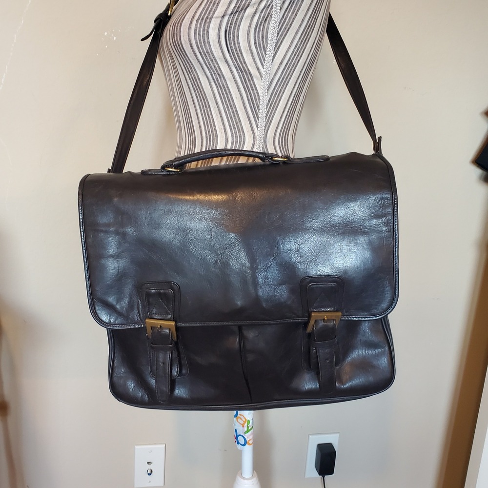 Wilsons Leather Messenger Bag Briefcase Dark Brown Plaid Lining Brass Hardware